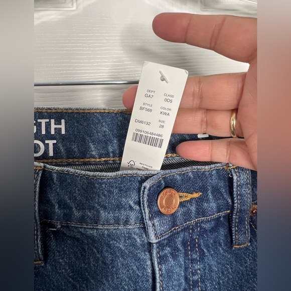 NWT J. Crew Full Length Demi Boot High Rise Jeans Sz 28 - Picture 9 of 11